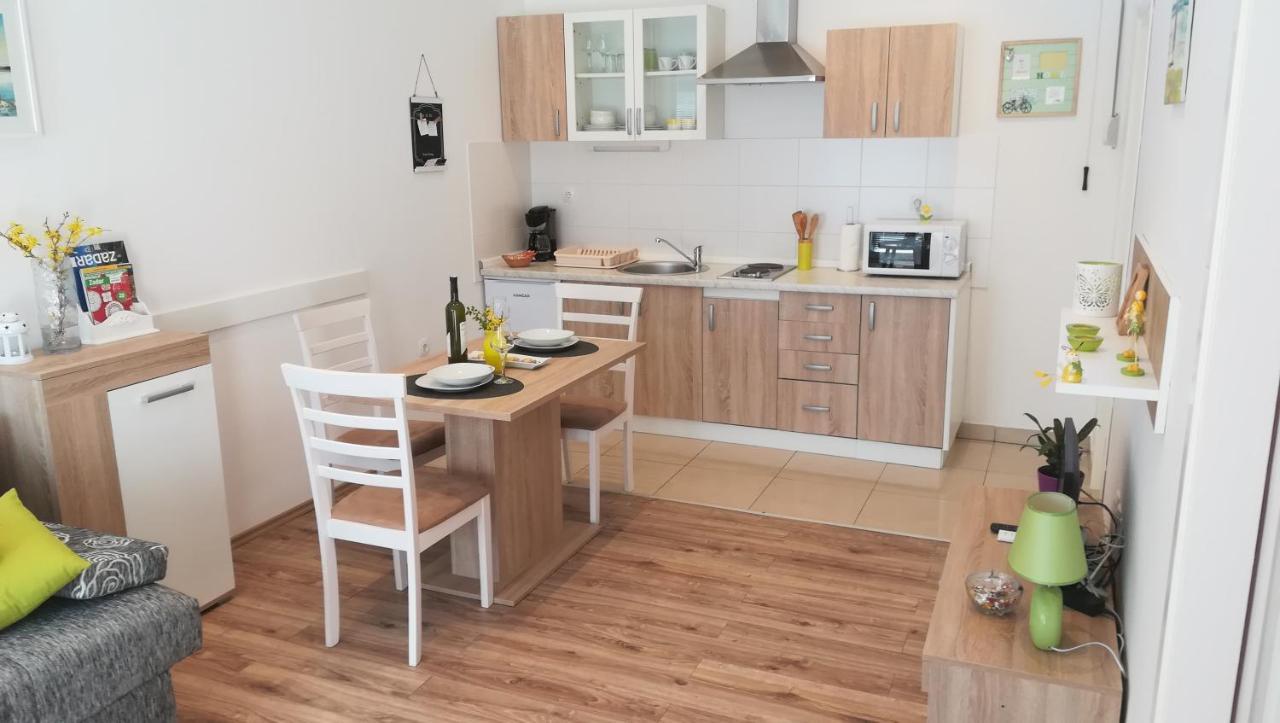 Apartment Near Center,Beach,Bus +Free Parking Zadar Buitenkant foto