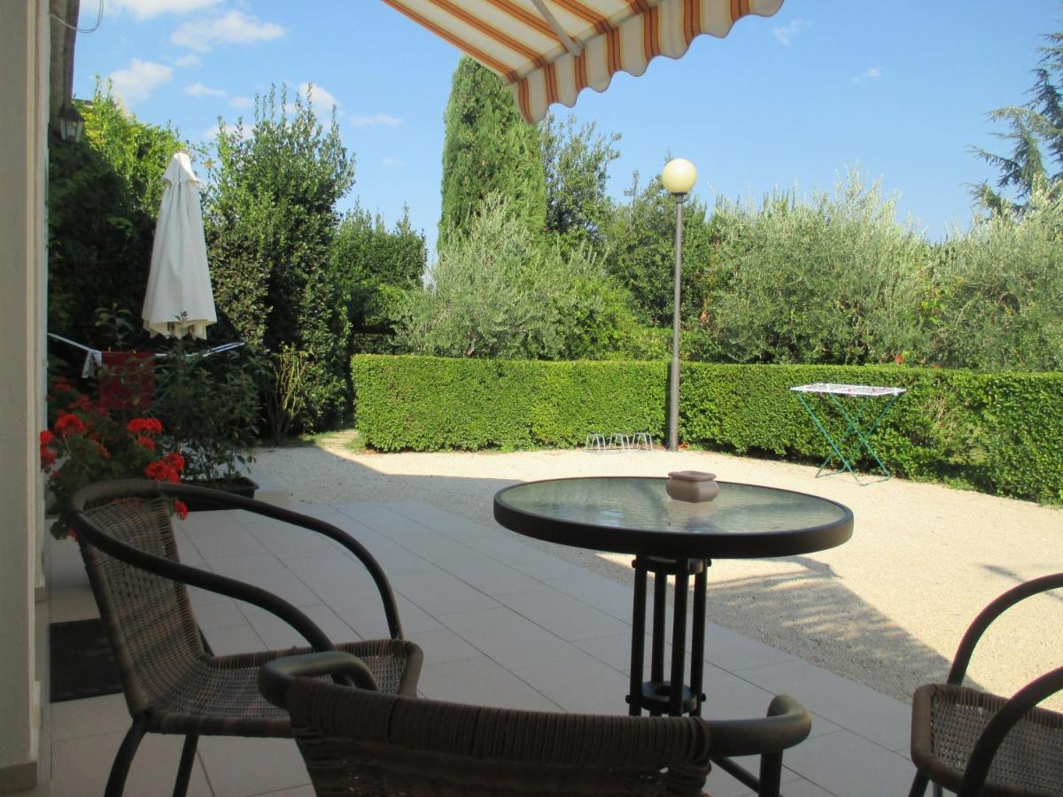 Apartment Near Center,Beach,Bus +Free Parking Zadar Buitenkant foto